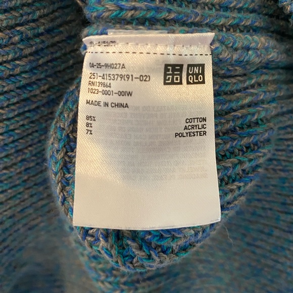 Uniqlo Blue Women's Oversized Knit Sweater - Picture 6 of 6